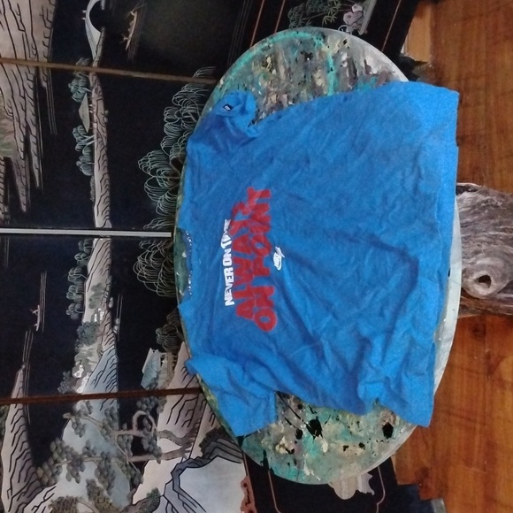 Nike large shirt _ never on time but always on point_ Nike Air - Picture 2 of 5